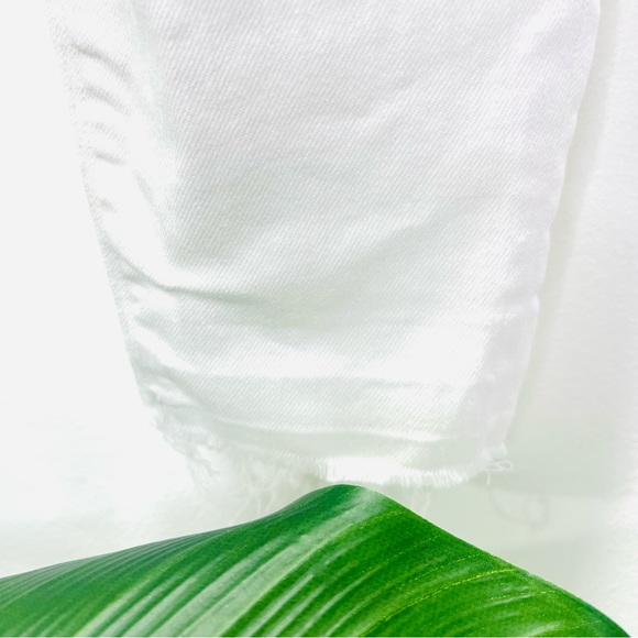 SPANX White High Waisted Skinny Jeans Raw Hem Distressed Ankle Pants Size Small - Picture 9 of 13